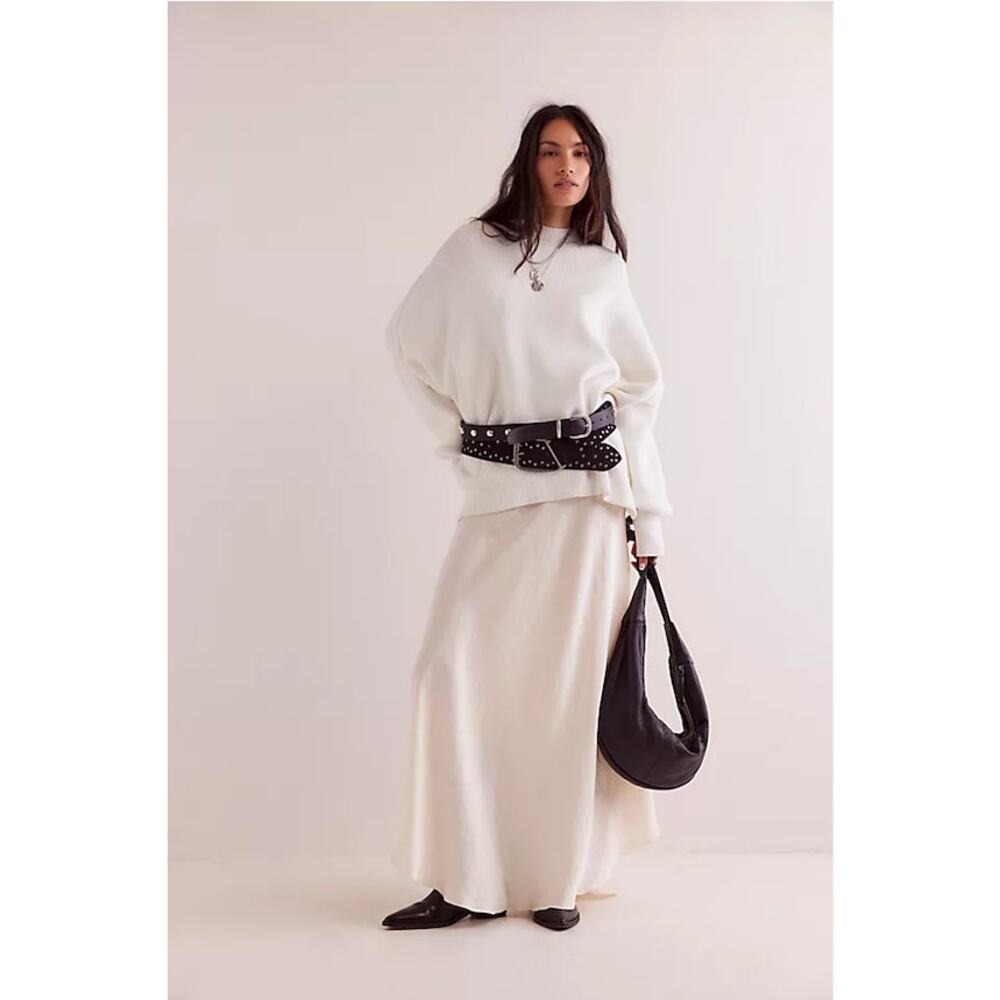 NEW NWT Free People Idle Hands Sling Bag in Black - Picture 2 of 7